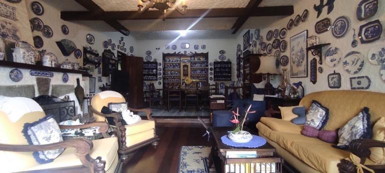 Imagem Casa com 4 Quartos à Venda, 215 m² em Tijuca - Teresópolis Imagem Casa com 4 Quartos à Venda, 215 m² em Tijuca - Teresópolis