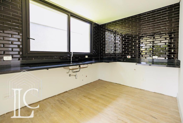 Imagem Casa com 3 Quartos à Venda, 352 m² em Moema - São Paulo