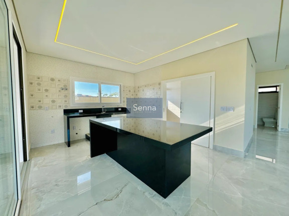 Imagem Casa com 3 Quartos à Venda, 415 m² em Vila Nova Esperia - Jundiaí Imagem Casa com 3 Quartos à Venda, 415 m² em Vila Nova Esperia - Jundiaí