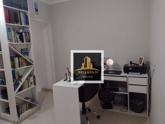 Imagem Casa com 3 Quartos à Venda, 80 m² em Jardim Limoeiro - São José Dos Campos Imagem Casa com 3 Quartos à Venda, 80 m² em Jardim Limoeiro - São José Dos Campos