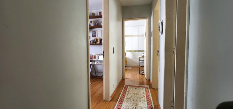Imagem Casa com 3 Quartos à Venda, 250 m² em Uberaba - Curitiba