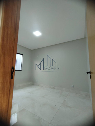 Imagem Casa com 3 Quartos à Venda, 174 m² em Setor Orientville - Goiânia Imagem Casa com 3 Quartos à Venda, 174 m² em Setor Orientville - Goiânia