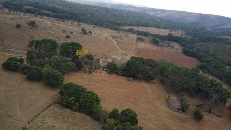 Fazenda à Venda, 2 m² em área Rural De Luziânia - Luziânia