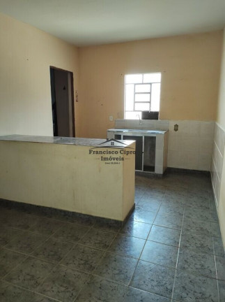 Imagem Casa com 3 Quartos à Venda, 220 m² em Belveder Clube Dos 500 - Guaratinguetá Imagem Casa com 3 Quartos à Venda, 220 m² em Belveder Clube Dos 500 - Guaratinguetá
