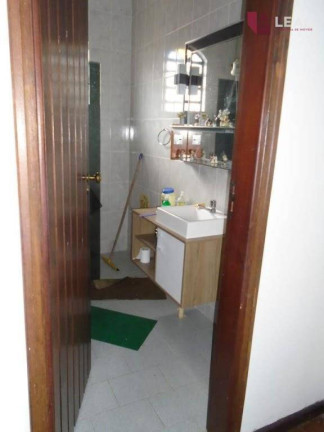 Imagem Casa com 5 Quartos à Venda, 245 m² em Jardim Paraíso - Pouso Alegre Imagem Casa com 5 Quartos à Venda, 245 m² em Jardim Paraíso - Pouso Alegre