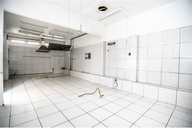 Imagem Casa com 6 Quartos à Venda, em Passo Da Areia - Porto Alegre Imagem Casa com 6 Quartos à Venda, em Passo Da Areia - Porto Alegre
