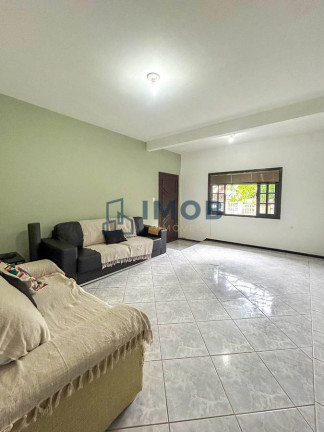 Imagem Casa com 3 Quartos à Venda, 212 m² em São Luís - Jaraguá Do Sul Imagem Casa com 3 Quartos à Venda, 212 m² em São Luís - Jaraguá Do Sul