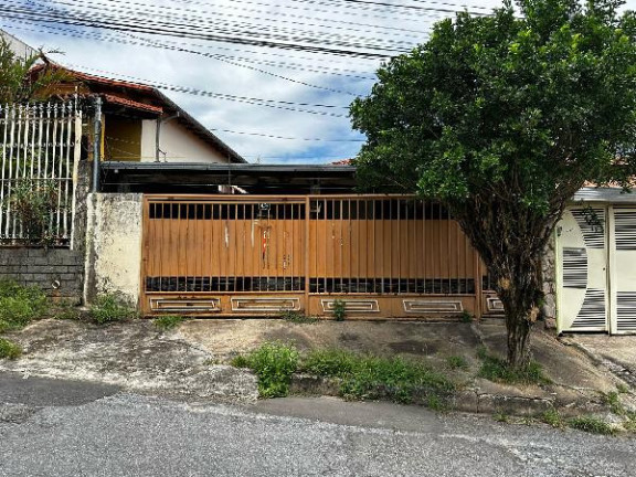 Casa com 2 Quartos à Venda, 97 m² em Heliopolis - Belo Horizonte