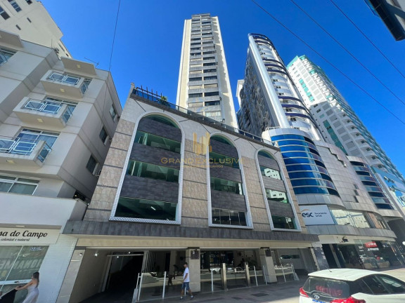 Imagem Apartamento com 1 Quarto à Venda, 52 m² em Centro - Balneário Camboriú