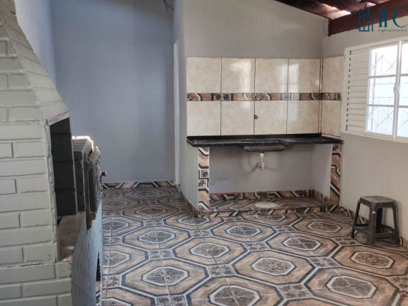 Casa com 3 Quartos à Venda, 143 m² em Loteamento Jardim Santa Clara - Uberaba
