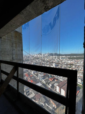 Imagem Apartamento com 2 Quartos à Venda, 73 m² em Tabuleiro - Camboriú