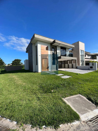 Casa com 4 Quartos à Venda, 197 m² em Ingleses Do Rio Vermelho - Florianópolis