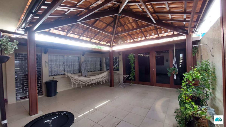 Imagem Casa com 4 Quartos à Venda, 270 m² em Antares - Maceió