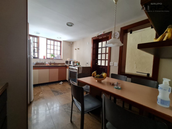 Imagem Casa com 6 Quartos à Venda, 810 m² em Piratininga - Niterói