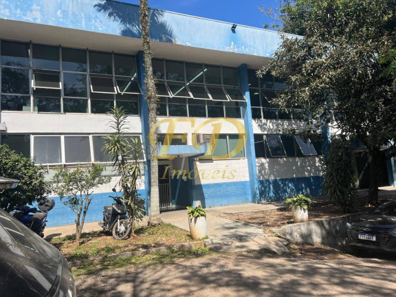 Galpão à Venda, 6.500 m² em São Paulo