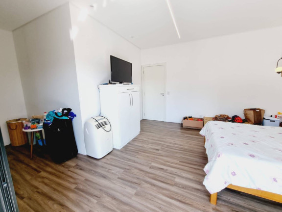 Imagem Casa à Venda, 300 m² em Piracangaguá - Taubaté Imagem Casa à Venda, 300 m² em Piracangaguá - Taubaté