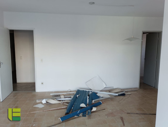 Imagem Apartamento com 2 Quartos à Venda, 70 m² em Cordeiro - Recife