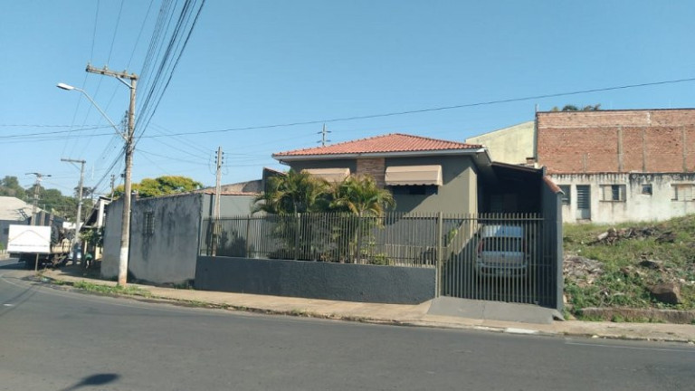 Imagem Casa com 4 Quartos à Venda, 164 m² em Centro - Jacarezinho Imagem Casa com 4 Quartos à Venda, 164 m² em Centro - Jacarezinho
