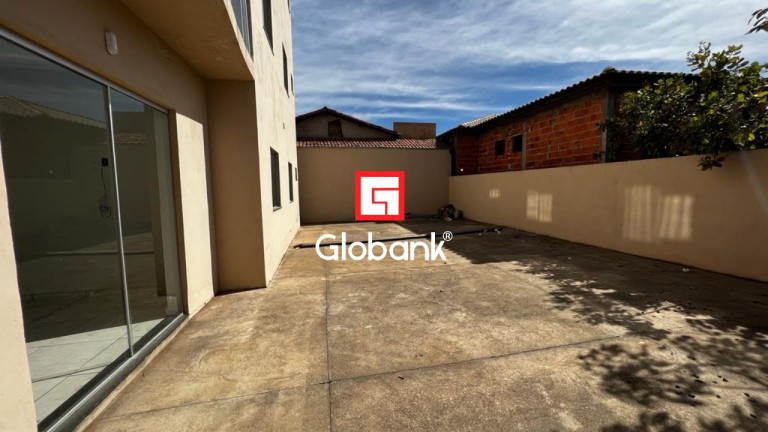 Imagem Apartamento com 3 Quartos para Alugar, 130 m² em Vila Sumaré - Montes Claros Imagem Apartamento com 3 Quartos para Alugar, 130 m² em Vila Sumaré - Montes Claros