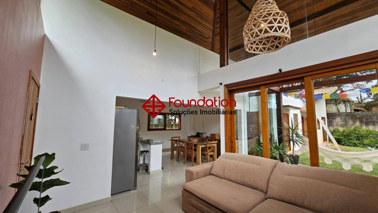 Imagem Casa de Condomínio com 3 Quartos à Venda, 585 m² em Chácara Dos Junqueiras - Carapicuíba