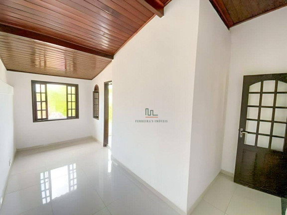 Casa com 5 Quartos à Venda, 360 m² em Itaipu - Niterói