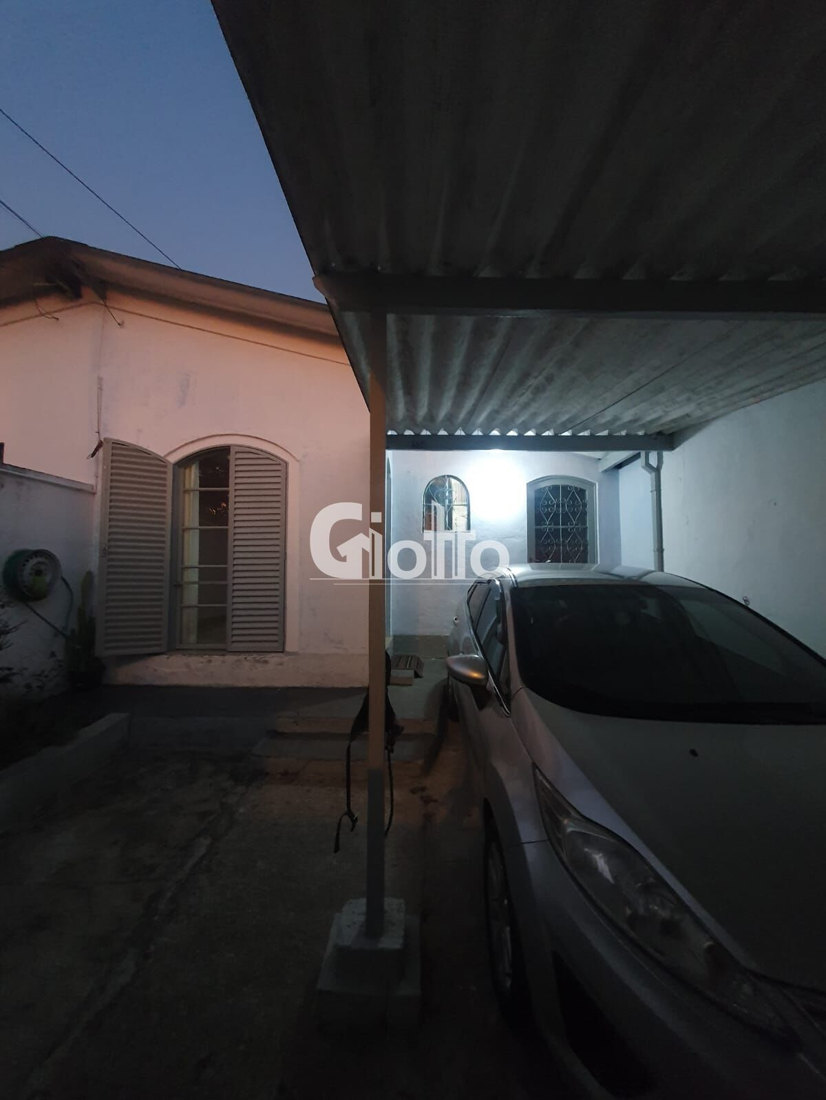 Imagem Casa com 2 Quartos à Venda, 142 m² em Jardim Ivete - Mogi Das Cruzes