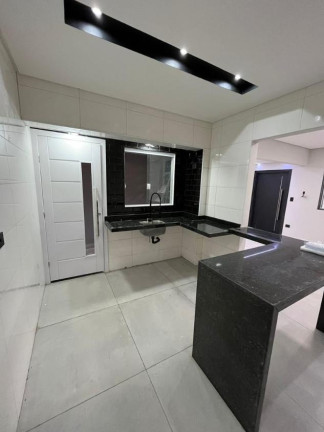 Imagem Casa com 2 Quartos à Venda, 72 m² em Caiçara - Praia Grande