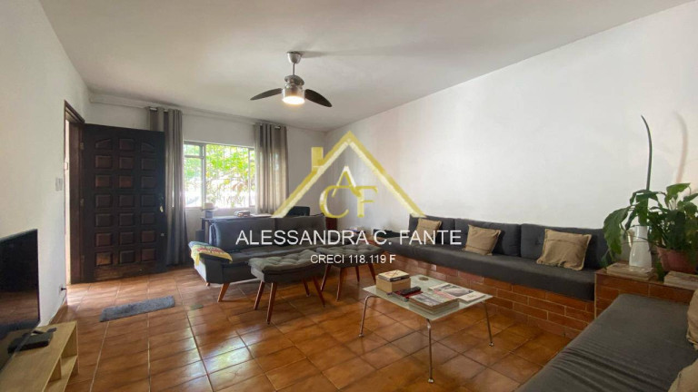 Imagem Casa com 3 Quartos à Venda, 264 m² em Bal. Itaóca - Mongaguá