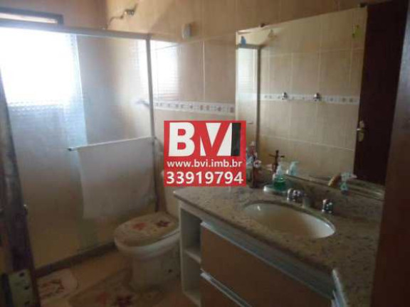 Imagem Casa com 4 Quartos à Venda, 140 m² em Centro - Miguel Pereira Imagem Casa com 4 Quartos à Venda, 140 m² em Centro - Miguel Pereira