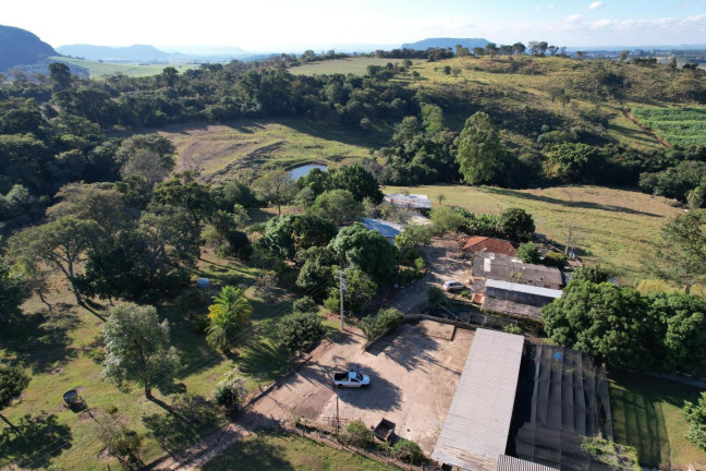 Imagem Chácara à Venda, 6 m² em Zona Rural - Cássia Dos Coqueiros Imagem Chácara à Venda, 6 m² em Zona Rural - Cássia Dos Coqueiros
