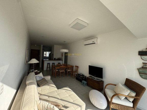 Imagem Imóvel com 3 Quartos à Venda, 125 m² em Centro - Xangri-lá