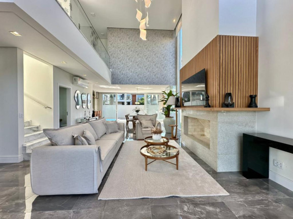 Imagem Casa com 4 Quartos à Venda, 262 m² em Centro - Capao Da Canoa