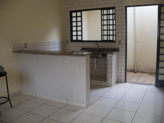 Imagem Imóvel com 4 Quartos à Venda, 150 m² em São Dimas - Piracicaba Imagem Imóvel com 4 Quartos à Venda, 150 m² em São Dimas - Piracicaba