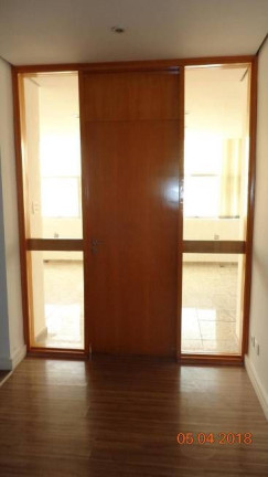 Imagem Sala Comercial à Venda ou Locação, 55 m² em Pacaembu - São Paulo Imagem Sala Comercial à Venda ou Locação, 55 m² em Pacaembu - São Paulo