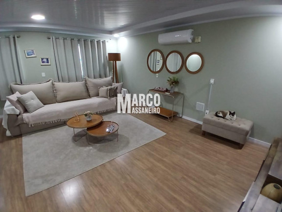 Imagem Casa com 3 Quartos à Venda, 360 m² em Pinheiros - Balneário Barra Do Sul