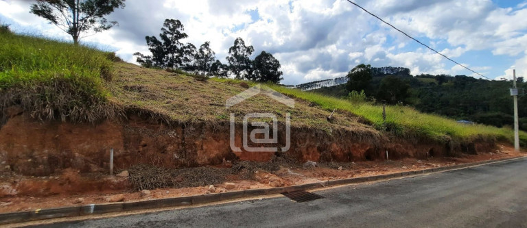 Imagem Imóvel com 1 Quarto à Venda, 360 m² em Loteamento Gabriel Rabelo - Bandeira Do Sul Imagem Imóvel com 1 Quarto à Venda, 360 m² em Loteamento Gabriel Rabelo - Bandeira Do Sul