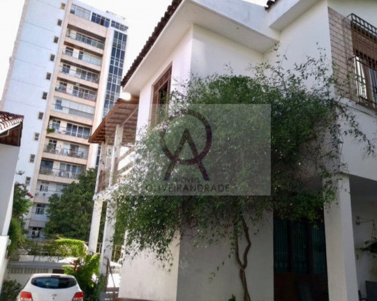 Imagem Imóvel com 5 Quartos à Venda, em Ondina - Salvador Imagem Imóvel com 5 Quartos à Venda, em Ondina - Salvador
