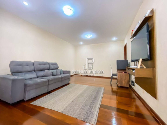 Casa com 2 Quartos à Venda, 105 m² em Albuquerque - Teresópolis