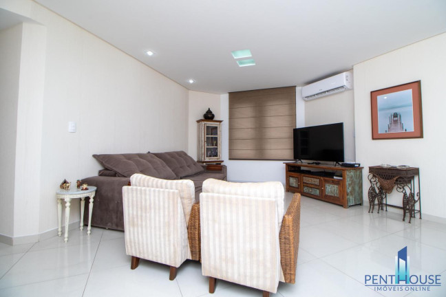 Imagem Apartamento com 3 Quartos à Venda, 175 m² em Centro - Balneário Camboriú Imagem Apartamento com 3 Quartos à Venda, 175 m² em Centro - Balneário Camboriú