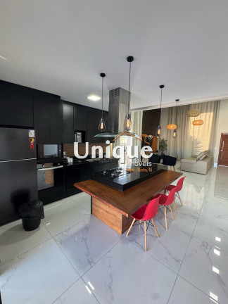 Imagem Casa com 3 Quartos à Venda, 425 m² em Estrada Do Guriri - Cabo Frio