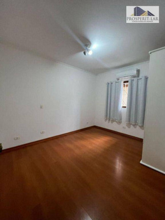 Imagem Casa com 3 Quartos à Venda, 310 m² em Jardim Vila Galvão - Guarulhos Imagem Casa com 3 Quartos à Venda, 310 m² em Jardim Vila Galvão - Guarulhos