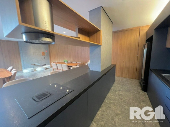 Imagem Imóvel com 1 Quarto à Venda, em Auxiliadora - Porto Alegre Imagem Imóvel com 1 Quarto à Venda, em Auxiliadora - Porto Alegre