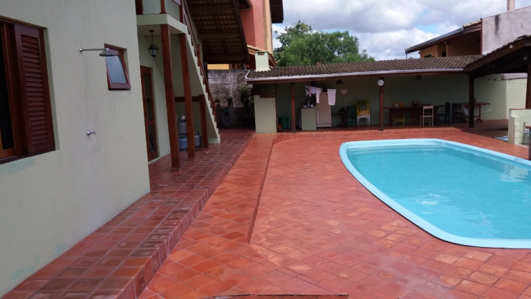 Imagem Casa com 3 Quartos à Venda, 280 m² em Jardim Estância Brasil - Atibaia Imagem Casa com 3 Quartos à Venda, 280 m² em Jardim Estância Brasil - Atibaia
