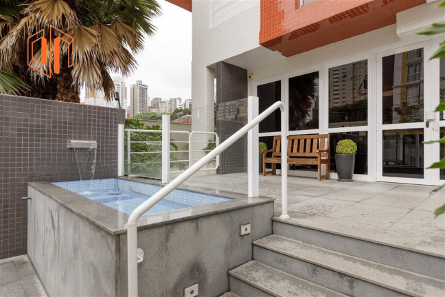 Imagem Apartamento com 3 Quartos à Venda, 141 m² em água Verde - Curitiba