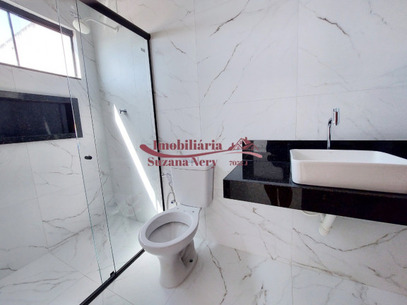 Imagem Imóvel com 3 Quartos à Venda,  em Cajupiranga - Parnamirim