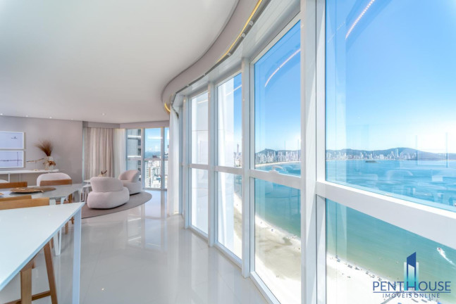 Imagem Apartamento com 4 Quartos à Venda, 238 m² em Centro - Balneário Camboriú