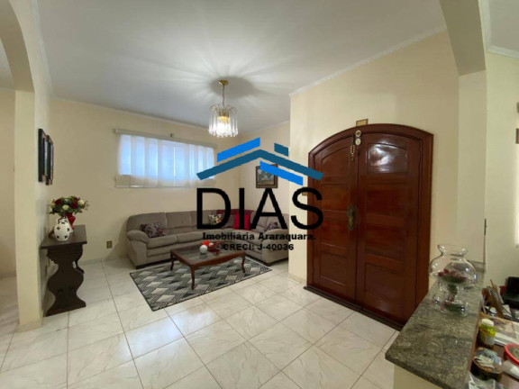 Imagem Casa com 4 Quartos à Venda, 285 m² em Vila José Bonifácio - Araraquara Imagem Casa com 4 Quartos à Venda, 285 m² em Vila José Bonifácio - Araraquara