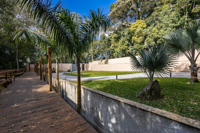 Imagem Casa com 3 Quartos à Venda, 600 m² em Cascatinha - Curitiba Imagem Casa com 3 Quartos à Venda, 600 m² em Cascatinha - Curitiba