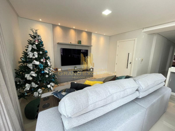 Imagem Apartamento com 2 Quartos à Venda, 92 m² em Centro - Balneário Camboriú Imagem Apartamento com 2 Quartos à Venda, 92 m² em Centro - Balneário Camboriú