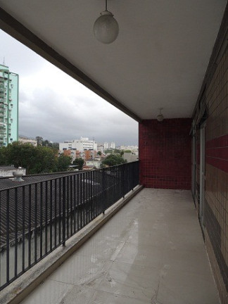 Imagem Imóvel com 2 Quartos à Venda, 100 m² em Taquara - Rio De Janeiro Imagem Imóvel com 2 Quartos à Venda, 100 m² em Taquara - Rio De Janeiro